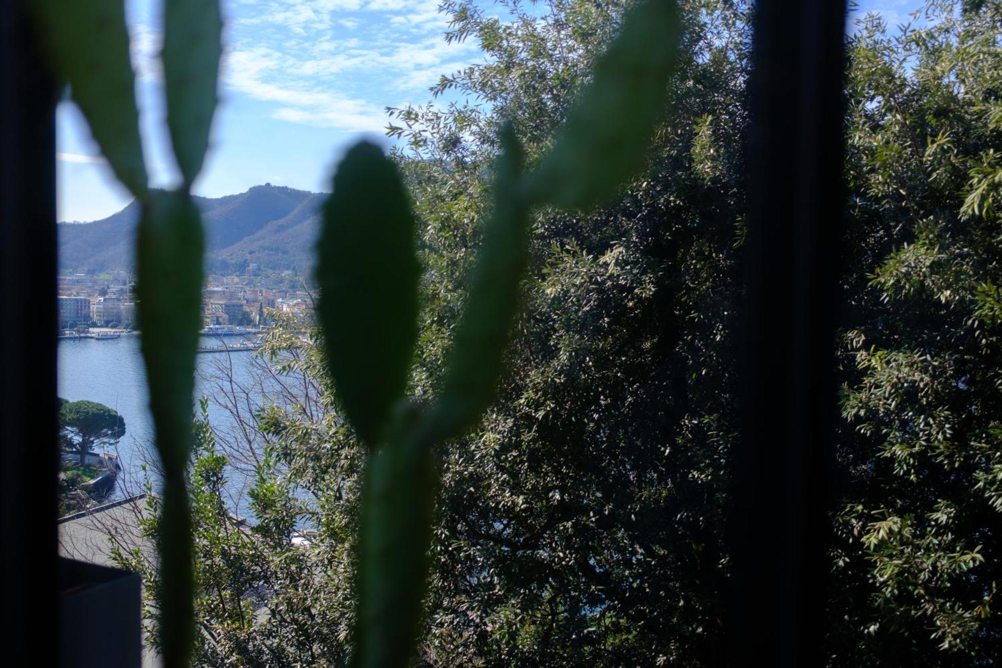 Veranda View Apartament Como